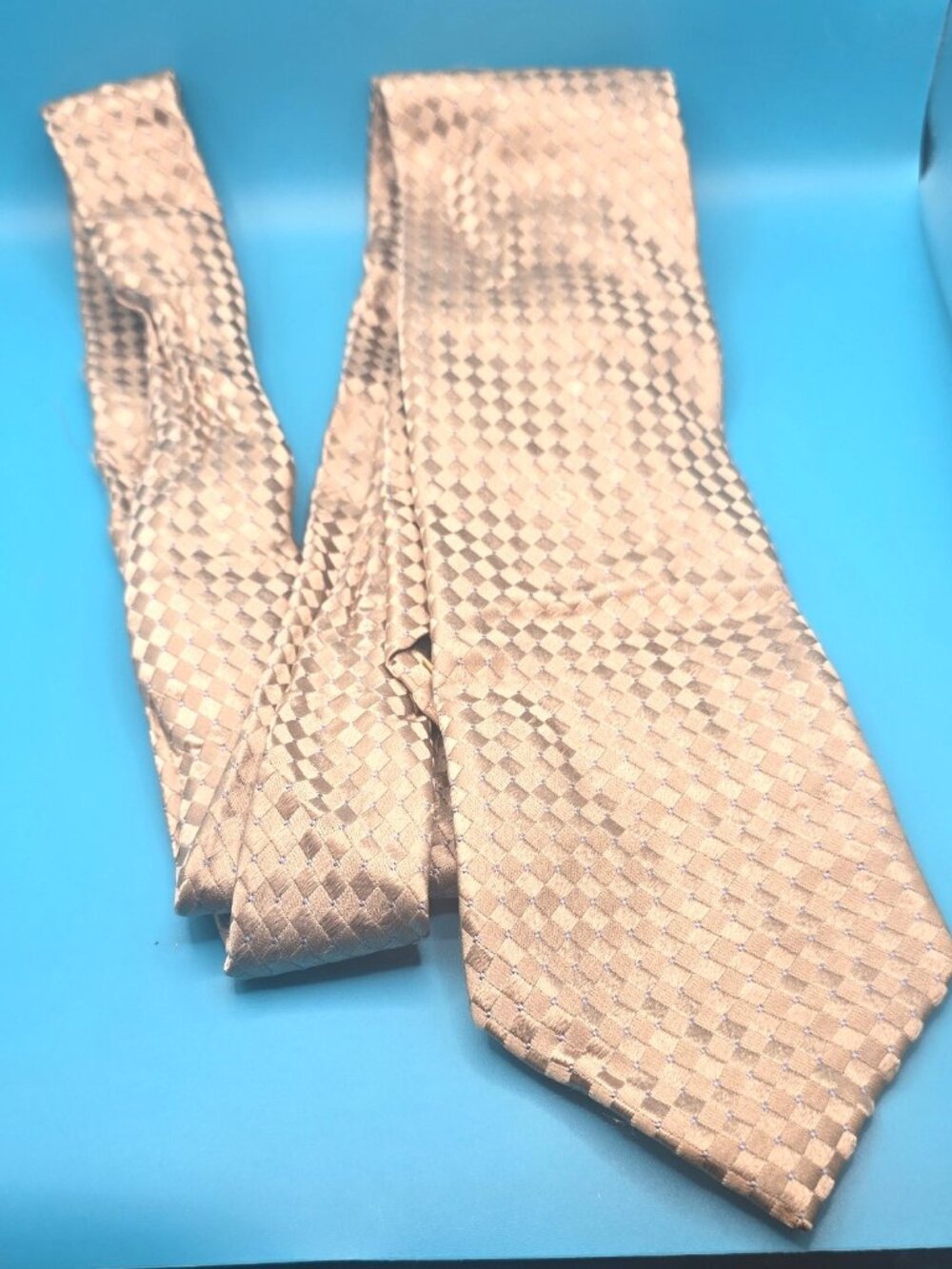 Donald J Trump Signature Collection Beige & Gold Gingham Pattern 100% Silk Tie